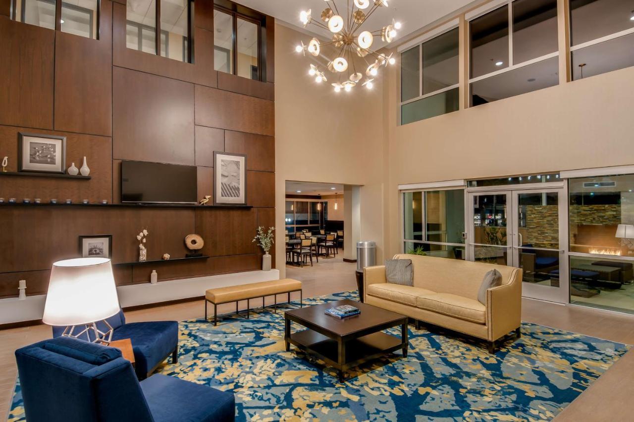 Hampton Inn & Suites Los Angeles - Γκλέντεϊλ Εξωτερικό φωτογραφία