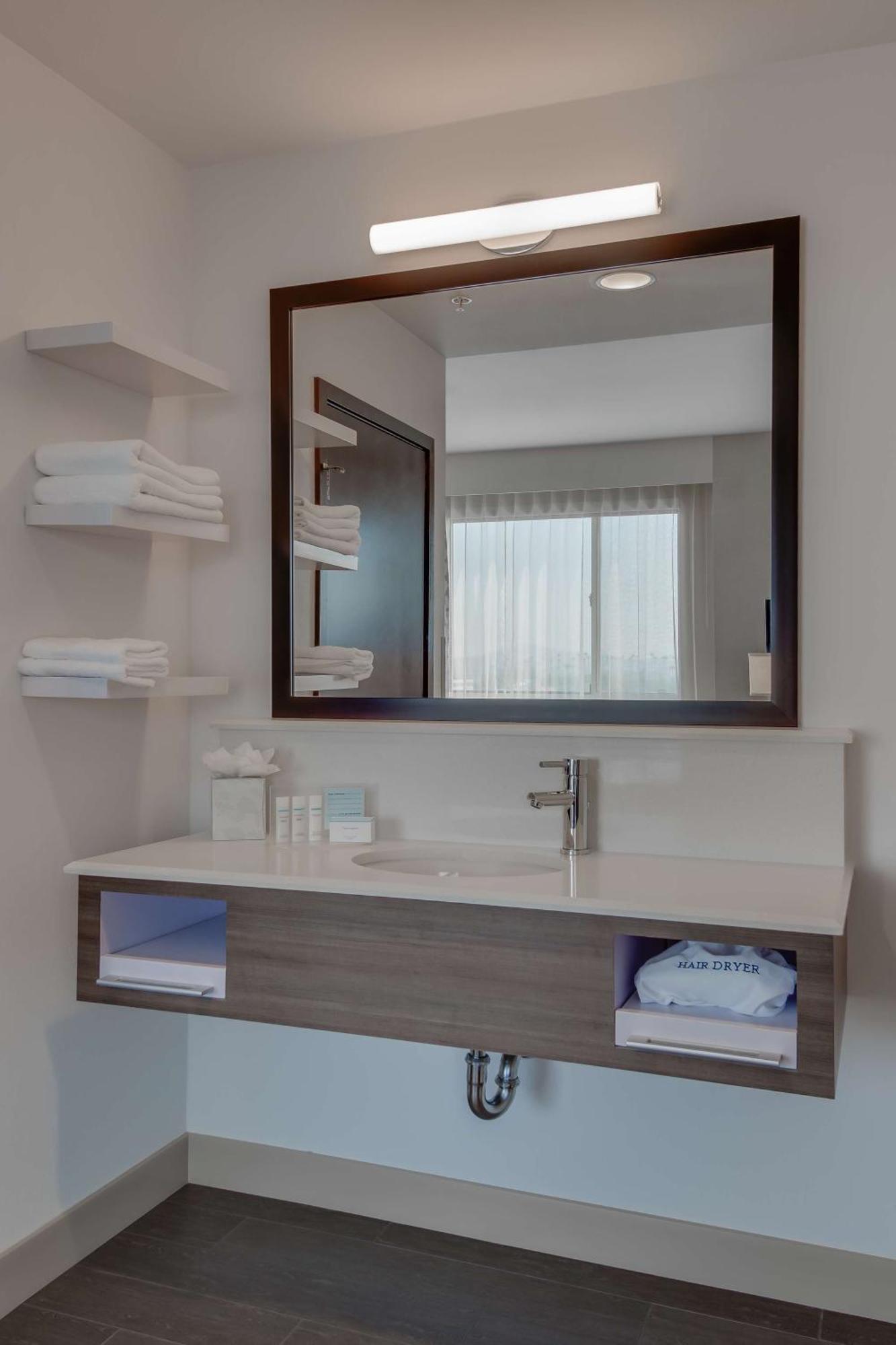 Hampton Inn & Suites Los Angeles - Γκλέντεϊλ Εξωτερικό φωτογραφία