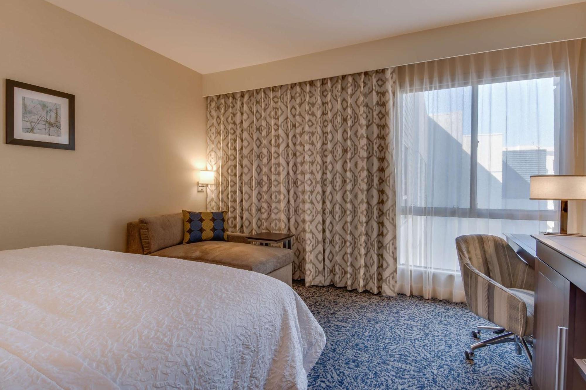 Hampton Inn & Suites Los Angeles - Γκλέντεϊλ Εξωτερικό φωτογραφία