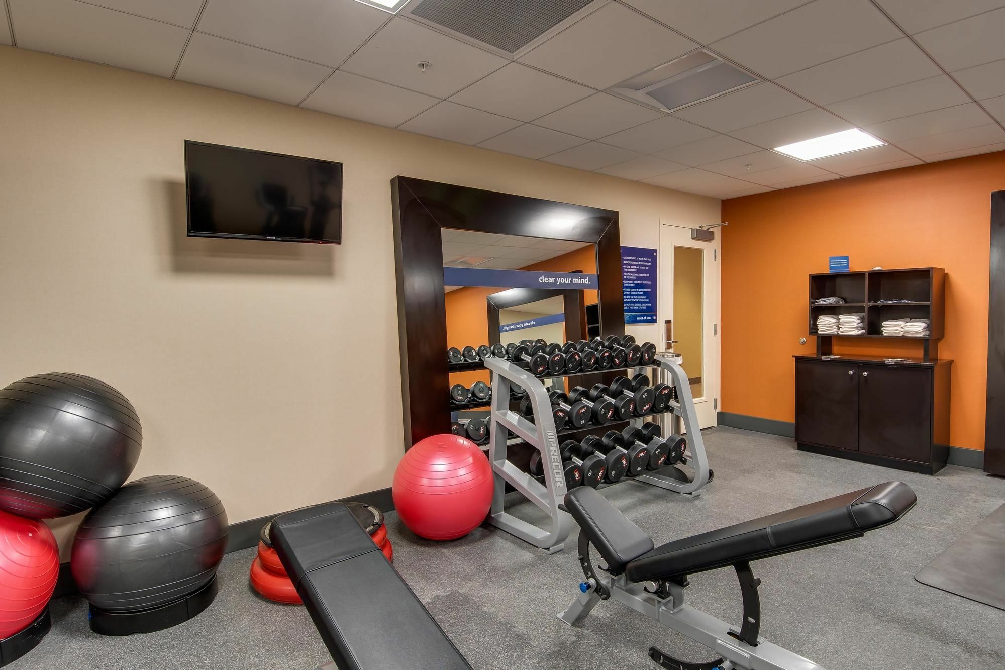 Hampton Inn & Suites Los Angeles - Γκλέντεϊλ Εξωτερικό φωτογραφία