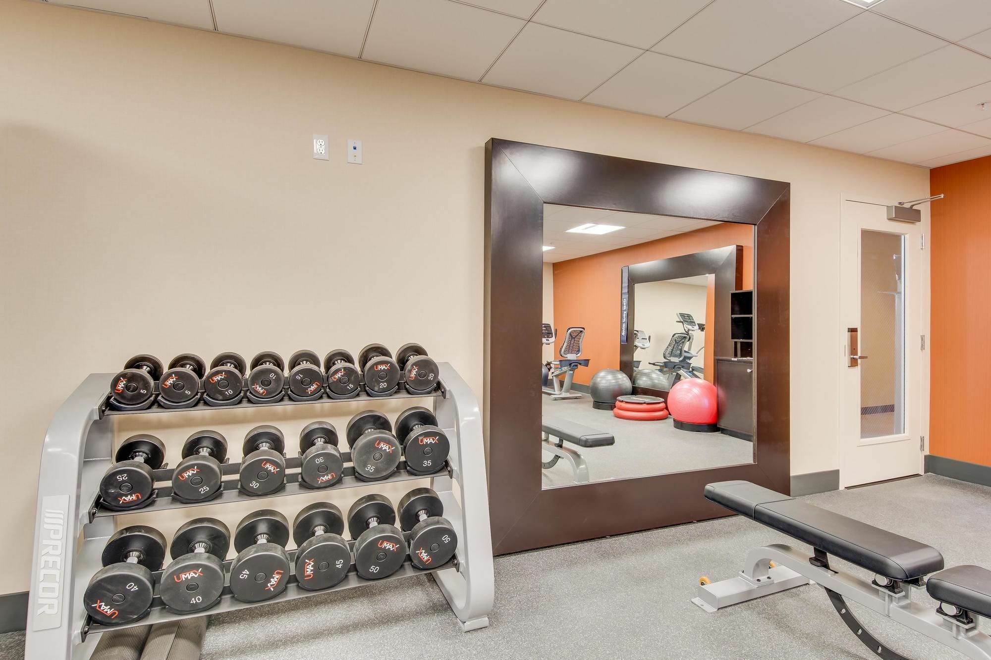 Hampton Inn & Suites Los Angeles - Γκλέντεϊλ Εξωτερικό φωτογραφία