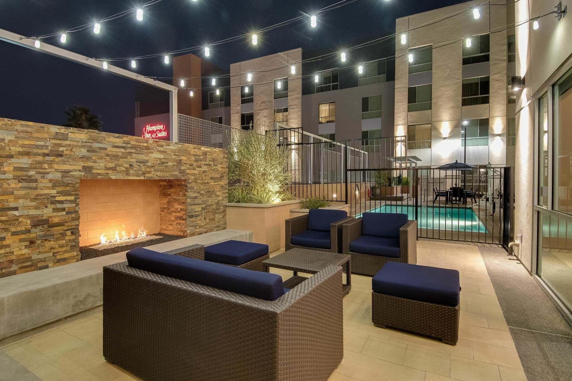 Hampton Inn & Suites Los Angeles - Γκλέντεϊλ Εξωτερικό φωτογραφία