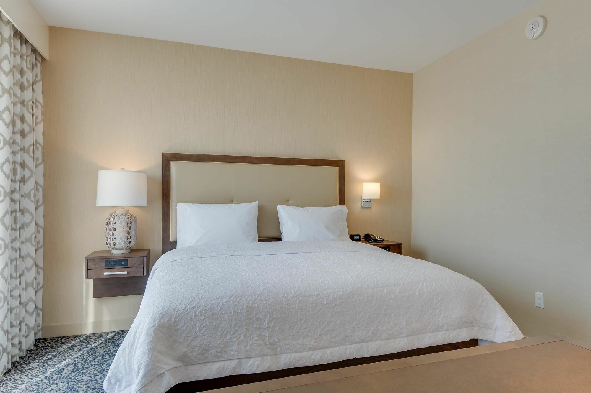 Hampton Inn & Suites Los Angeles - Γκλέντεϊλ Εξωτερικό φωτογραφία